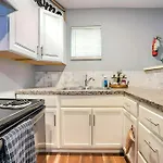 Convenient & Cozy Retreat L Hobby L Downtown L Nrg