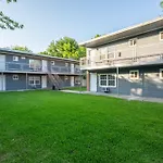 Convenient & Cozy Retreat L Hobby L Downtown L Nrg